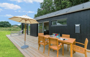 4 Bedroom Nice Home In Ebeltoft, Ebeltoft
